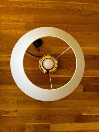 Lámpara de mesa VALENTÍ Beige y Dorada