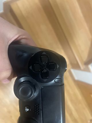 Mando PS4 Negro + Cargador