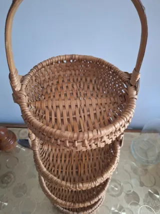 Cesta mimbre 4 pisos espectacular