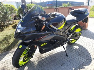 SUZUKI GSXR1000(K6). Contacto a traves de Wallapop