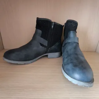 Botines grises talla 38