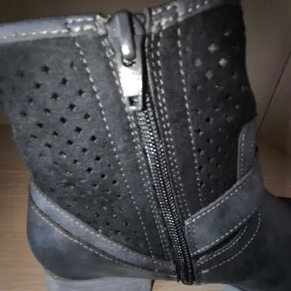 Botines grises talla 38