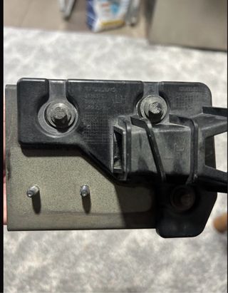 Soporte Parachoques Volvo xc90