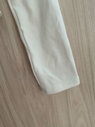 Camiseta cuello alto blanca