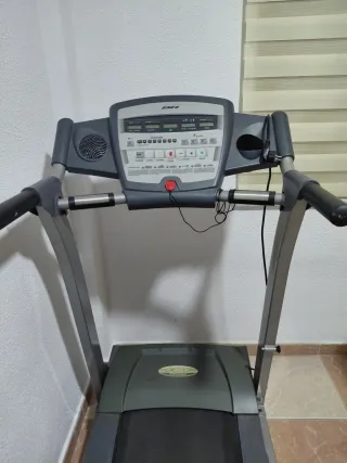 Cinta de correr BH  A RECOGER EN MALAGA CAPITAL