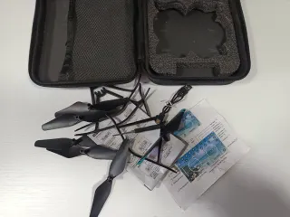 Dron con dos cámaras, GPS, 3 bat.