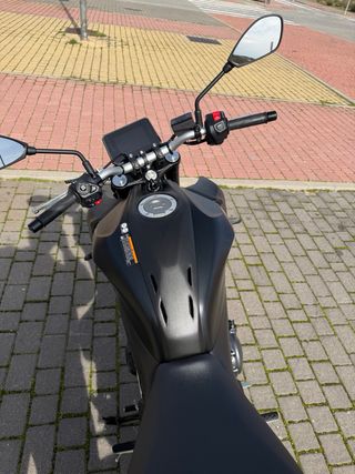 Yamaha MT-07 2025 Negra