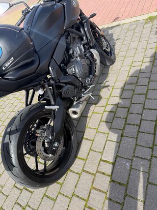 Yamaha MT-07 2025 Negra