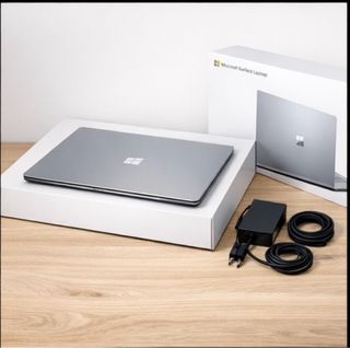 Microsoft Surface Laptop 15 Gris