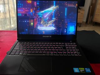 Portátil Gaming Gigabyte G5