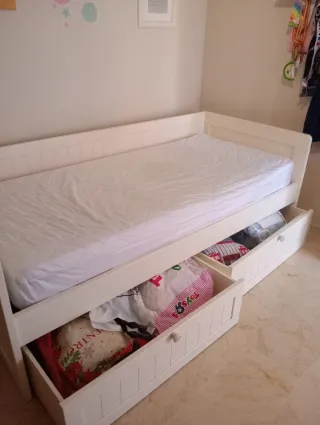 Cama Diván Blanca Cajonera