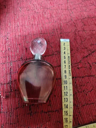 Boccetta profumo vintage rossa con tappo cristallo