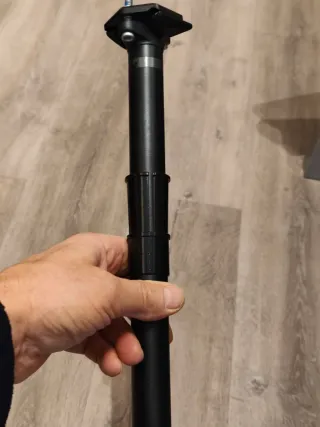 Tubo sillín bicicleta negro