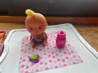 Lote Muñecas Bellies y Accesorios