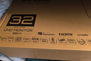 Gigabyte M32U 4K 144Hz - Panel Roto, Enciende