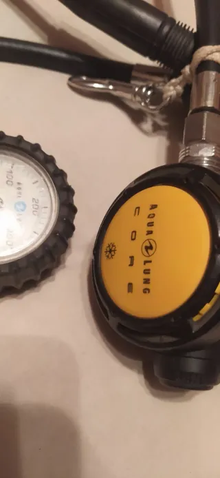 Regulador Buceo Aqualung Core
