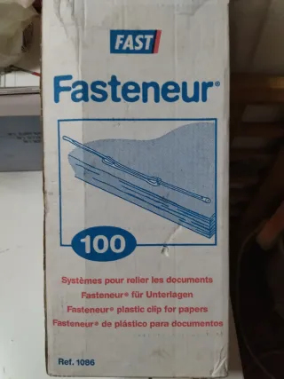 Caja 100 Fasteneur para encuadernar