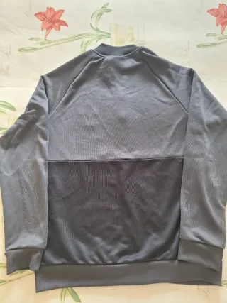 Chaqueta deportiva Adidas Talla 15-16