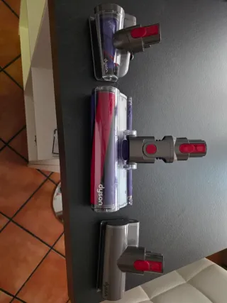 Aspirapolvere Dyson V10