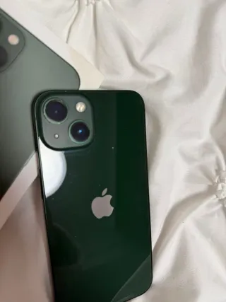 iPhone 13 Verde
