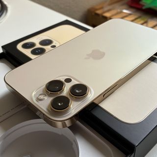 iPhone 13 Pro Max Dorado