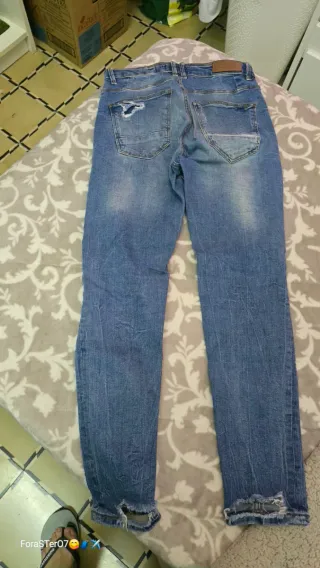 Lote mas EN MI PERFIL OFERTAS Vaqueros Pull&Bear T