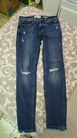 Lote mas EN MI PERFIL OFERTAS Vaqueros Pull&Bear T