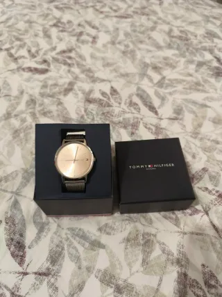 Reloj Tommy Hilfiger Plateado