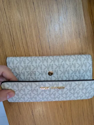Monedero Michael Kors con bolsa