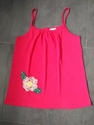 Camiseta tirantes niña flor