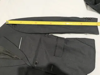 Traje de hombre gris talla XS