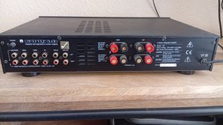 Amplificador Cambridge Audio A3i Negro