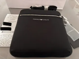 Bandolera Emporio Armani Negra