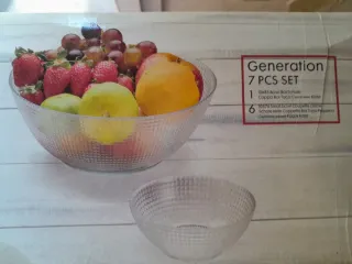 Ciotola e coppette in vetro perfette per macedonia