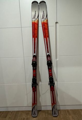 Esquís 180 cm Atomic Beta Puls Magnesium. SALE
