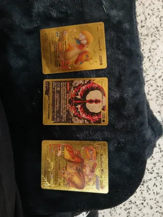Lote 3 Cartas Pokémon Doradas V y VMAX
