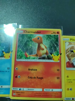 Lote 4 Cartas Pokémon 25 Aniversario