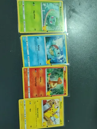 Lote 4 Cartas Pokémon 25 Aniversario