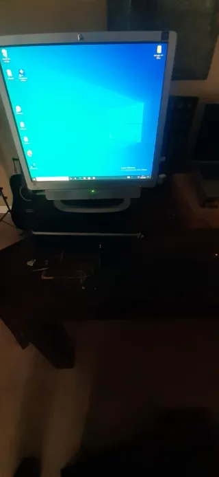 Ordenador i5 con pantalla