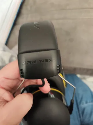 Protector Auditivo Inalámbrico NRR 28dB BT1-YB