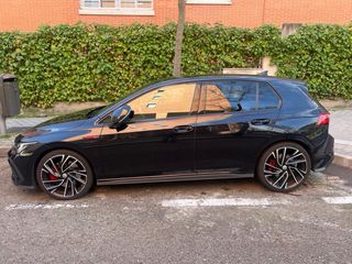 Volkswagen Golf GTI 2021