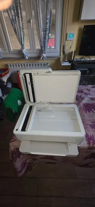 Stampante HP Envy 6430e con Wi-Fi e Scanner
