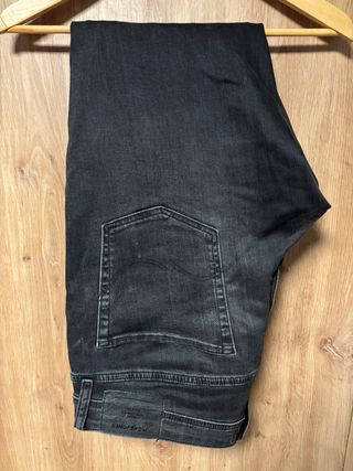 Pantalón vaquero Jack & Jones negro desgastado