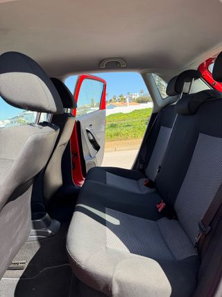 Volkswagen Polo 2015