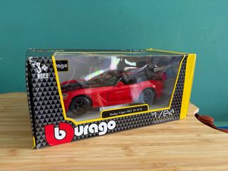 Bburago 1:24 Dodge Viper SRT 10