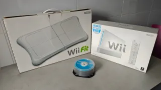 Consola Nintendo Wii + Wii Fit + Extras