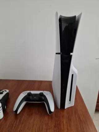 Consola PS5 slim
