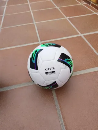 Balónes de fútbol Kipsta Club Talla 3