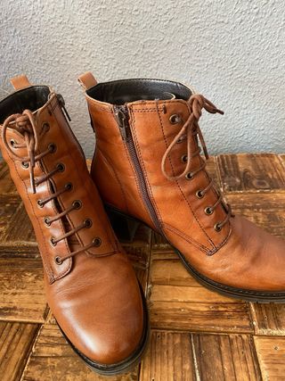 Botines Fosco Marrones con Cordones talla 38