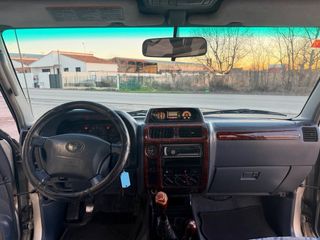 Toyota Land Cruiser 90 2000